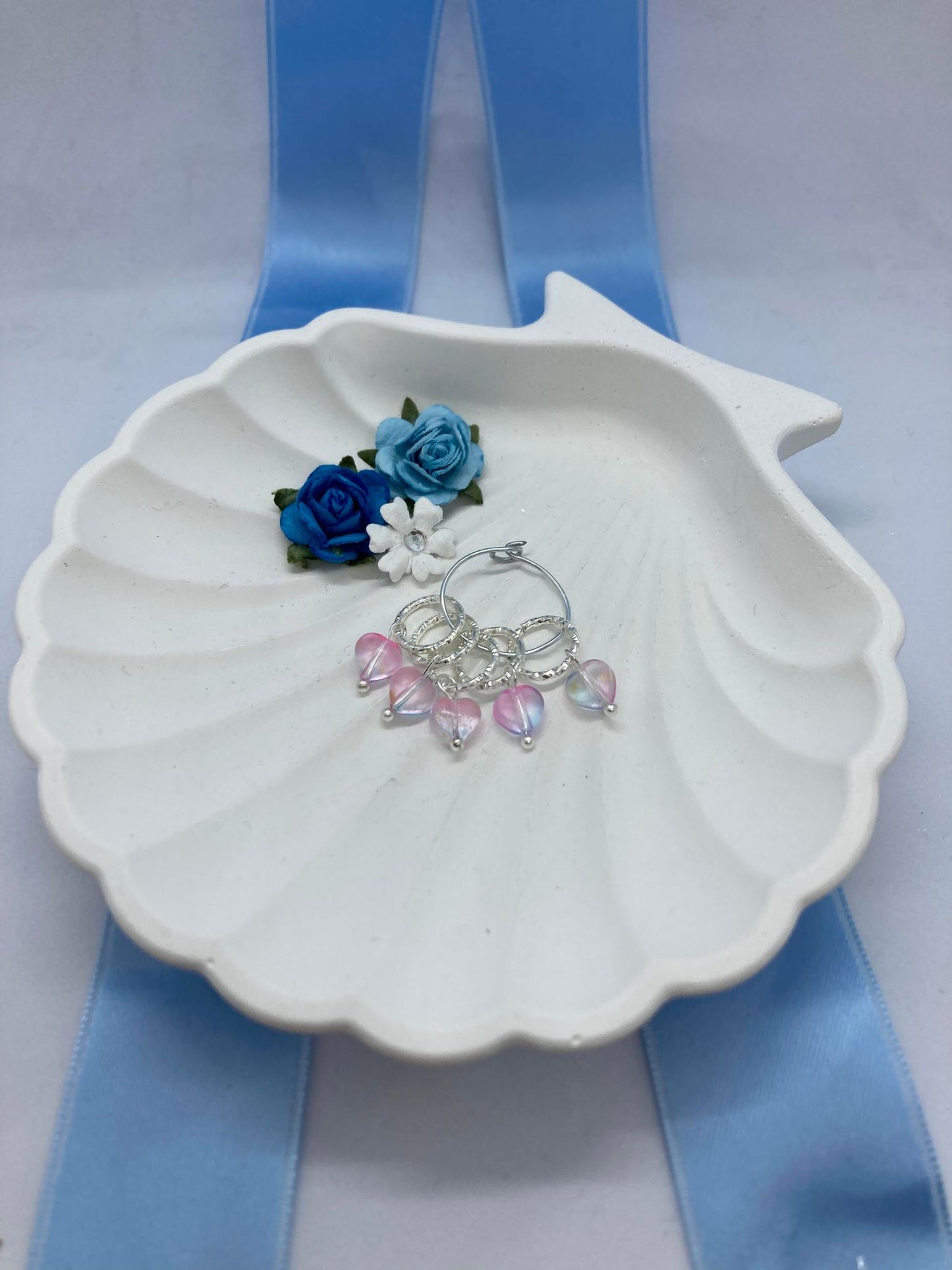 Rosablå hjerter med gullflak